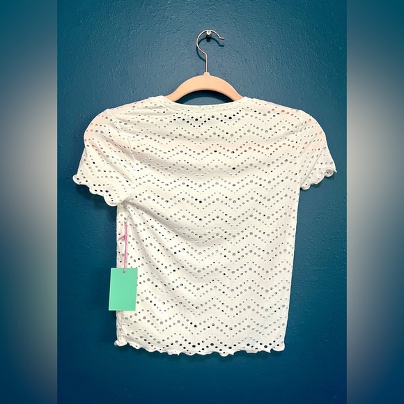 Forever21 NWT Scalloped Trim White Short Sleeve Top - Small - Picture 5 of 8